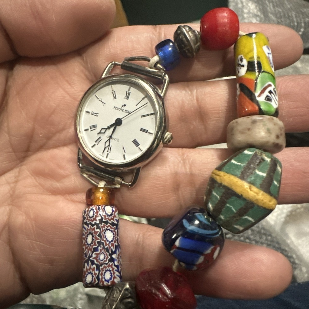 Working Peyote Bird Designs Fancy Beads Women's Bracelet Watch New Battery 29mm